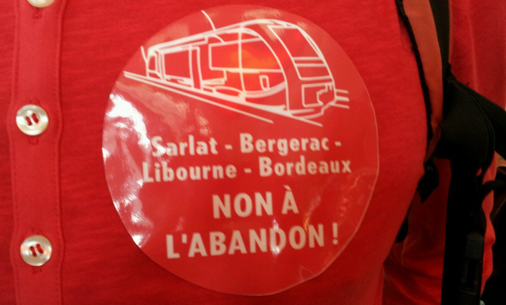Une soixantaine d’élus, acteurs économiques et usagers de la ligne TER Libourne-Sarlat se sont invités à l’arrivée inaugurale de l’inoui en gare de Bordeaux